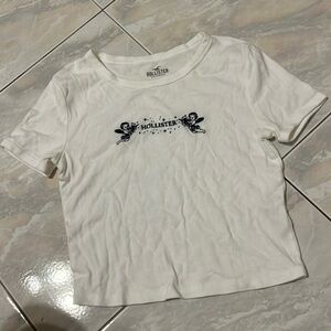 hollister tee size xs
